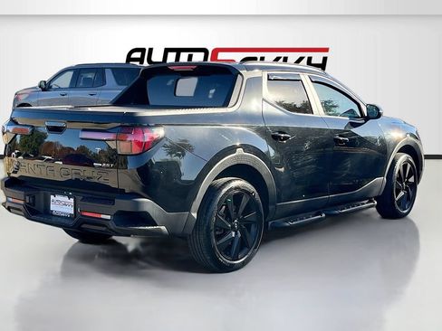 Used 2024 Hyundai Santa Cruz Night AWD/4WD image 7