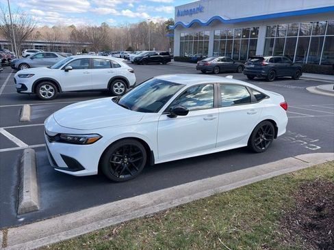 Used 2024 Honda Civic Sport image 5