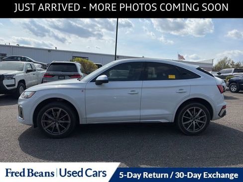 Used 2022 Audi SQ5 Premium w/ Convenience Package image 4