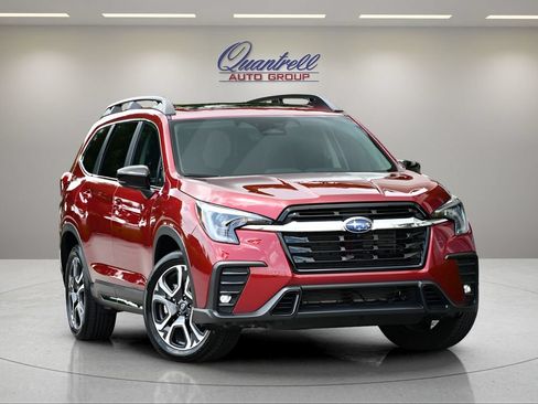 Certified 2026 Subaru Ascent Limited AWD/4WD image 1