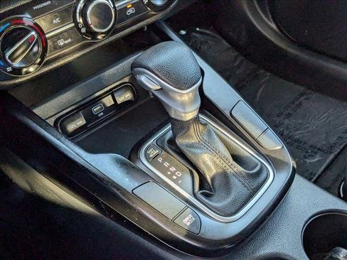 Used 2024 Kia Soul LX w/ Option Group 015 image 12