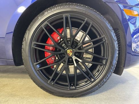Certified 2025 Porsche Macan GTS AWD/4WD image 15