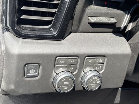 New 2026 GMC Sierra 1500 AT4 w/ AT4 Premium Package AWD/4WD image 25