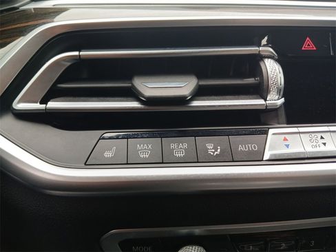 Used 2020 BMW X5 sDrive40i w/ Premium Package image 24