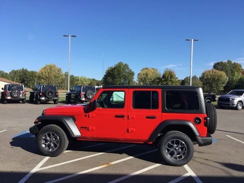 New 2026 Jeep Wrangler Sport S image 5