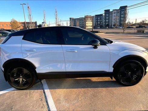 New 2026 Volvo EX30 Cross Country Ultra w/ Protection Package Premier image 22