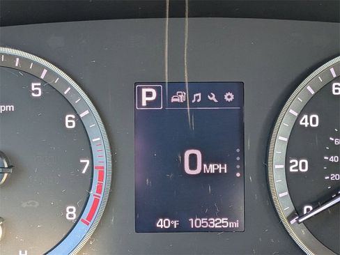 Used 2015 Hyundai Sonata SE image 12