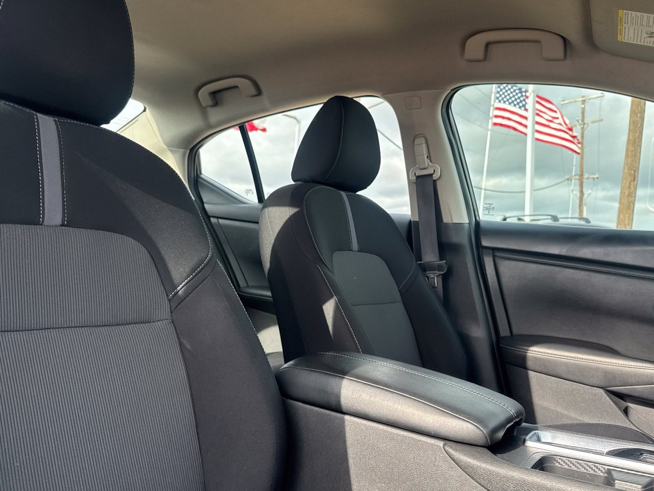 Certified 2024 Nissan Sentra SV FWD image 32