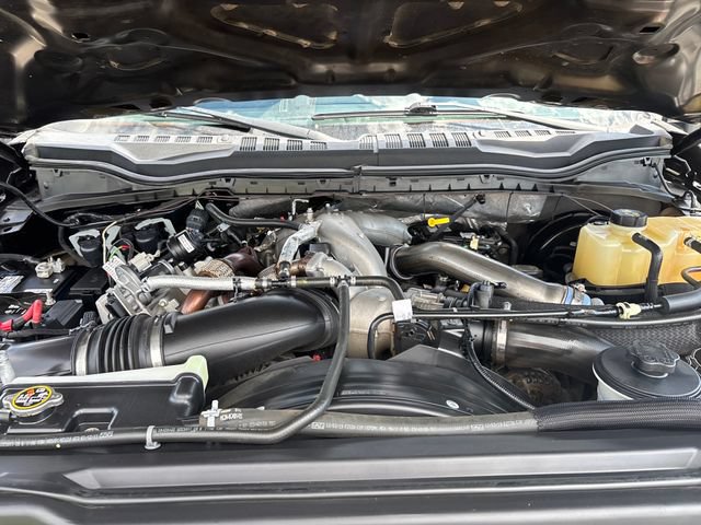 Used 2020 Ford F350 Lariat w/ Chrome Package AWD/4WD image 25