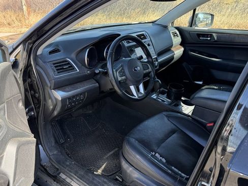 Used 2016 Subaru Outback 3.6R Limited image 3