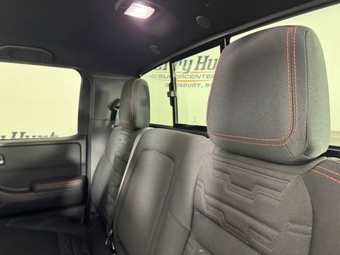 Used 2023 Nissan Frontier PRO-4X w/ Pro Convenience Package image 23