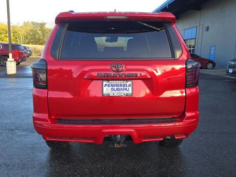 Used 2023 Toyota 4Runner TRD Sport image 7