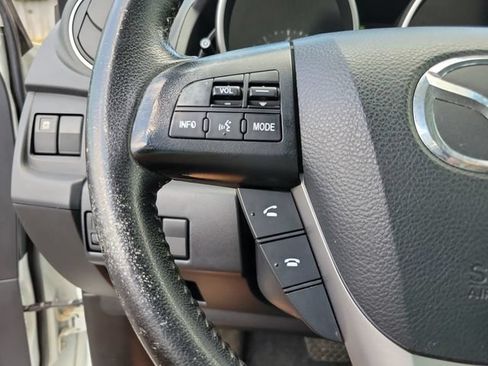 Used 2015 MAZDA MAZDA5 Grand Touring FWD image 25