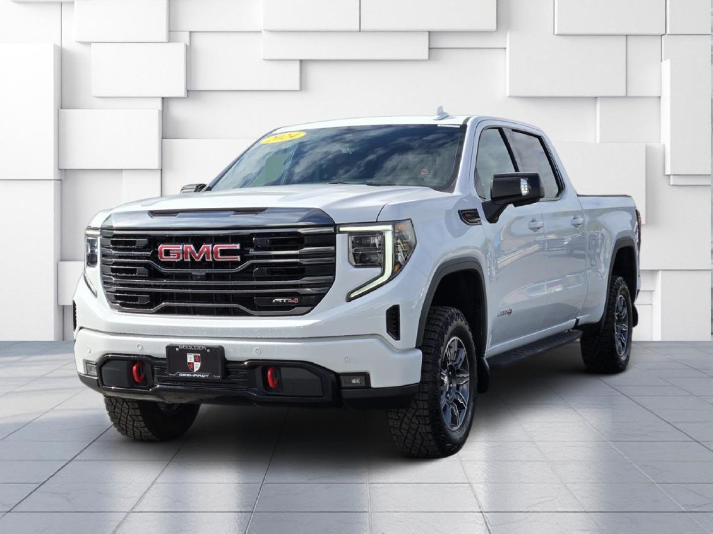 Used 2024 GMC Sierra 1500 AT4 w/ Technology Package AWD/4WD image 3