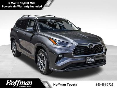 Used 2022 Toyota Highlander XLE
