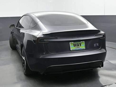 Used 2024 Tesla Model 3 Performance AWD/4WD image 32