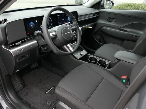 New 2025 Hyundai Kona SEL FWD image 11