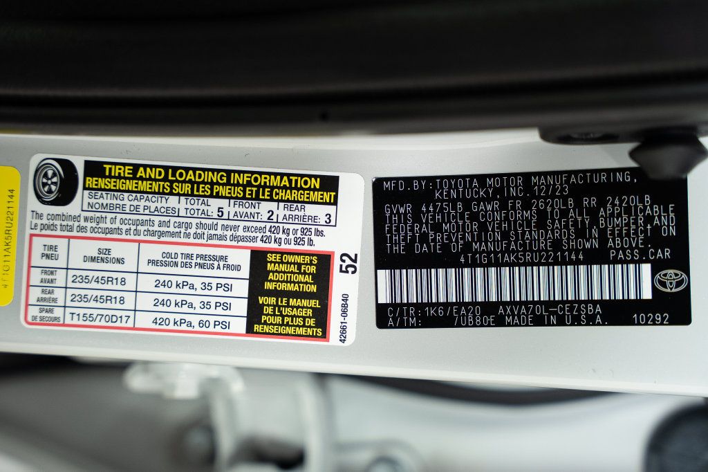 Used 2024 Toyota Camry SE FWD image 41