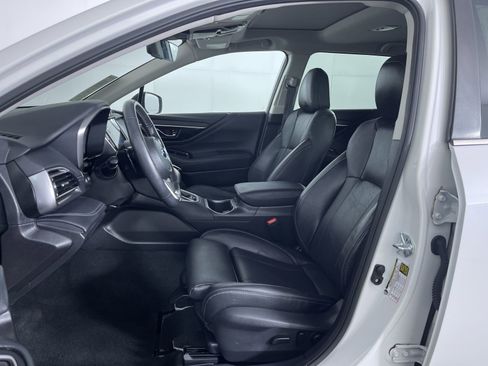 Used 2023 Subaru Outback Limited XT image 15