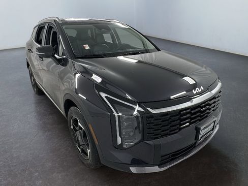 Used 2026 Kia Sportage EX image 1