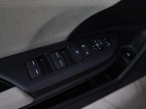 Used 2019 Honda Insight EX image 20