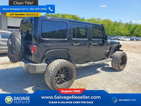 Used 2014 Jeep Wrangler Unlimited Sahara w/ Connectivity Group image 4