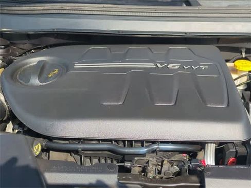 Used 2015 Jeep Cherokee Limited image 13