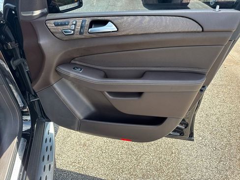 Used 2019 Mercedes-Benz GLS 450 4MATIC w/ Premium 1 Package image 14