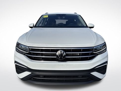Certified 2024 Volkswagen Tiguan S image 9