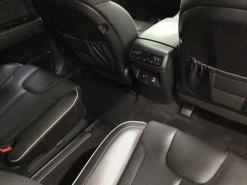Used 2023 Hyundai Palisade Limited AWD/4WD image 32