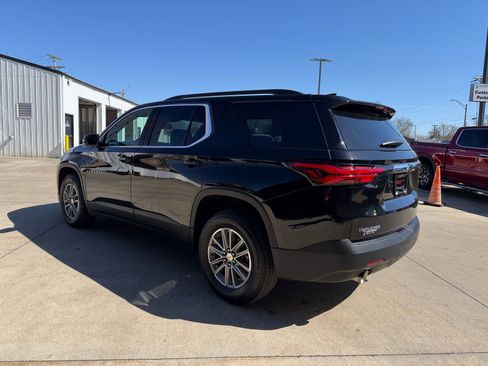 Used 2023 Chevrolet Traverse LT image 30