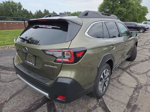 Certified 2025 Subaru Outback Limited AWD/4WD image 6