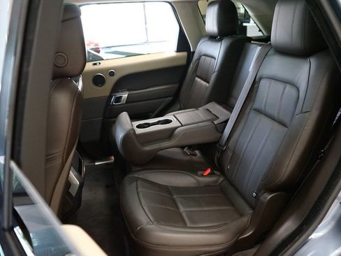 Used 2019 Land Rover Range Rover Sport HSE AWD/4WD image 50