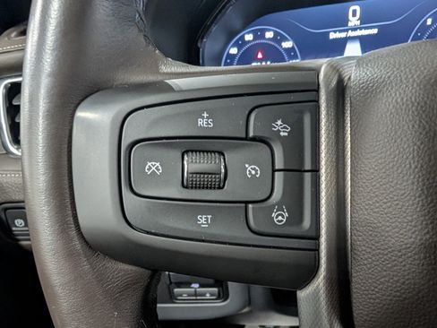 Used 2023 GMC Yukon Denali w/ Advanced Technology Package image 24