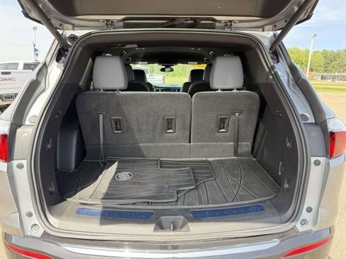 Used 2023 Buick Enclave Essence w/ Trailering Package, 5000 lbs. FWD image 8