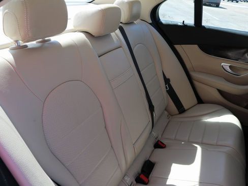 Used 2017 Mercedes-Benz C 300 4MATIC Sedan image 18