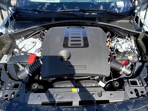 New 2026 Land Rover Range Rover Velar Dynamic SE image 12