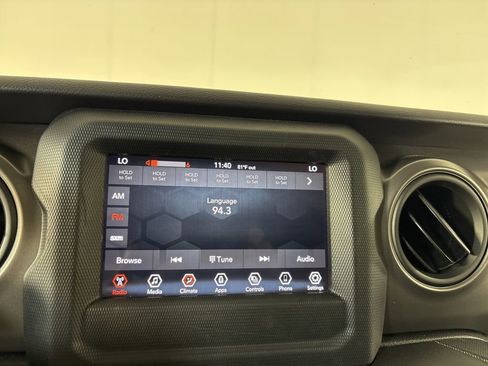Used 2021 Jeep Wrangler Unlimited Sport AWD/4WD image 24