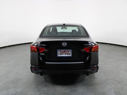 Used 2019 Nissan Altima 2.5 Platinum FWD image 9