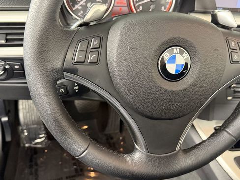 Used 2008 BMW 335i Convertible w/ Premium Pkg image 26