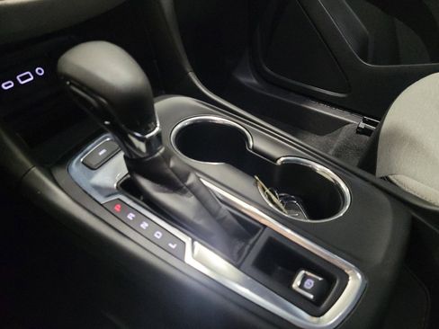 Used 2024 Chevrolet Equinox LS AWD/4WD image 26