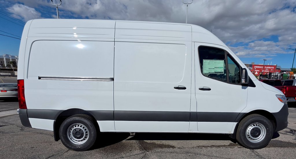 Used 2026 Mercedes-Benz Sprinter 2500 image 5