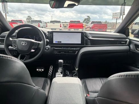Used 2025 Toyota Camry XSE image 14