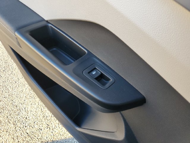 Certified 2026 Volkswagen Taos SE FWD image 20