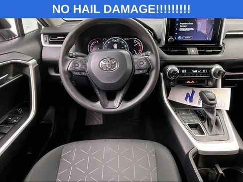 Used 2024 Toyota RAV4 XLE AWD/4WD image 5