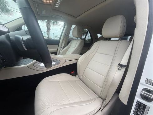 Used 2024 Mercedes-Benz GLE 350 4MATIC image 8