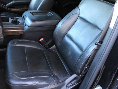 Used 2015 Chevrolet Tahoe LT image 11