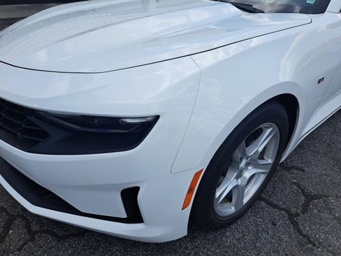 Used 2023 Chevrolet Camaro LT RWD image 21