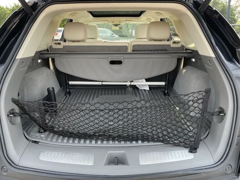 Certified 2023 Cadillac XT5 Premium Luxury AWD/4WD image 17