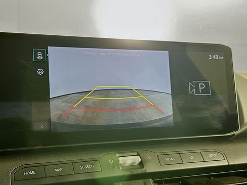 Used 2025 Kia K4 LXS image 22